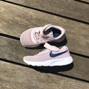 Adorable Nike’s
